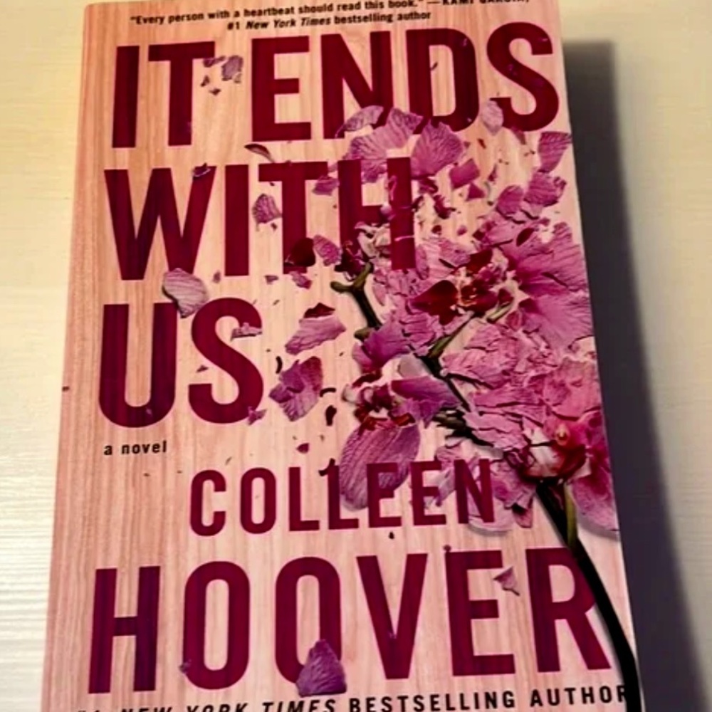 It Ends With Us by Colleen Hoover